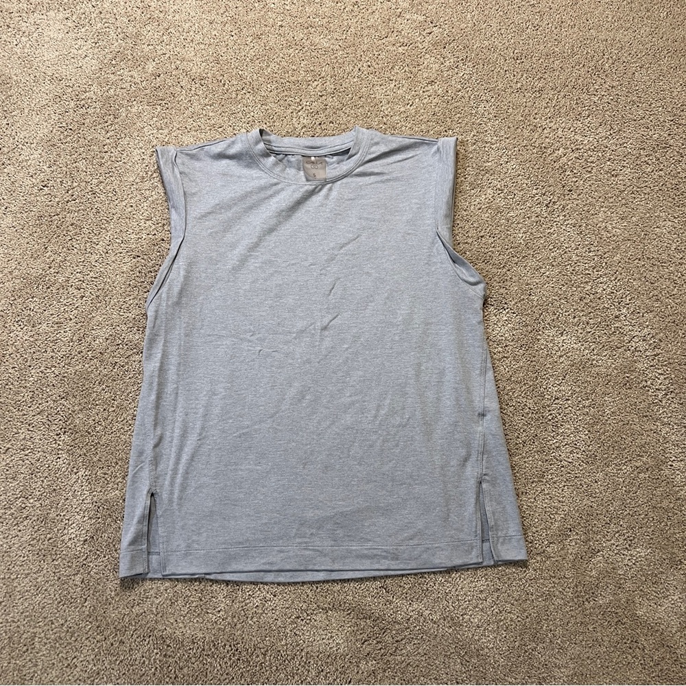 Women’s Athleta Shirt Size Small